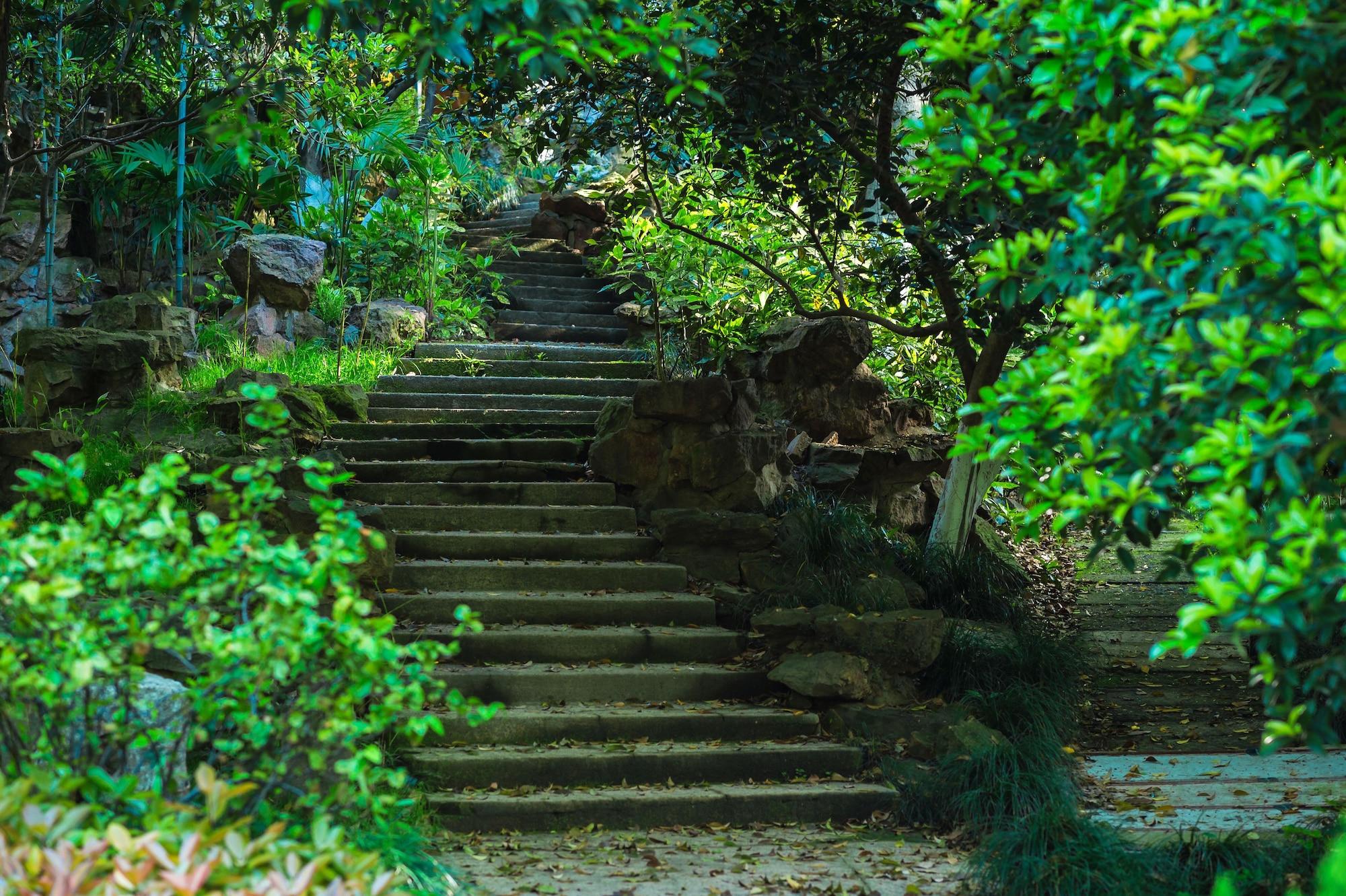 Shangri-La Hangzhou - The Back Garden Of West Lake Exterior photo