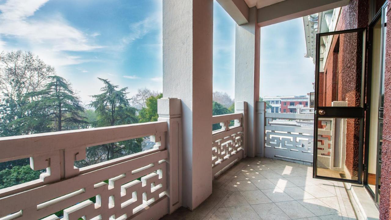 Shangri-La Hangzhou - The Back Garden Of West Lake Exterior photo